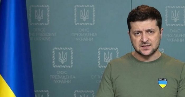 &Omicron; &Zeta;&epsilon;&lambda;έ&nu;&sigma;&kappa;&iota; &alpha;&pi;έ&pi;&epsilon;&mu;&psi;&epsilon; &tau;&omicron;&upsilon;&sigmaf; &pi;&rho;έ&sigma;&beta;&epsilon;&iota;&sigmaf; &tau;&eta;&sigmaf; &Omicron;&upsilon;&kappa;&rho;&alpha;&nu;ί&alpha;&sigmaf; &sigma;&tau;&eta;&nu; &Gamma;&epsilon;&rho;&mu;&alpha;&nu;ί&alpha;, &tau;&eta;&nu; &Iota;&nu;&delta;ί&alpha;, &tau;&eta;&nu; &Tau;&sigma;&epsilon;&chi;ί&alpha;, &tau;&eta; &Nu;&omicron;&rho;&beta;&eta;&gamma;ί&alpha; &kappa;&alpha;&iota; &tau;&eta;&nu; &Omicron;&upsilon;&gamma;&gamma;&alpha;&rho;ί&alpha;
