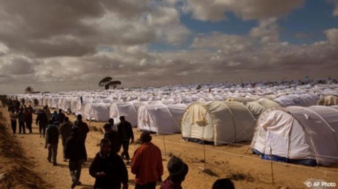 &Sigma;&kappa;&lambda;&alpha;&beta;&omicron;&pi;ά&zeta;&alpha;&rho;&alpha; &sigma;&tau;&eta; &Lambda;&iota;&beta;ύ&eta; &pi;&omega;&lambda;&omicron;ύ&nu; &Alpha;&phi;&rho;&iota;&kappa;&alpha;&nu;&omicron;ύ&sigmaf; &mu;&epsilon;&tau;&alpha;&nu;ά&sigma;&tau;&epsilon;&sigmaf; &pi;&rho;&omicron;&sigmaf; 200 &omega;&sigmaf; 500 &delta;&omicron;&lambda;ά&rho;&iota;&alpha;!