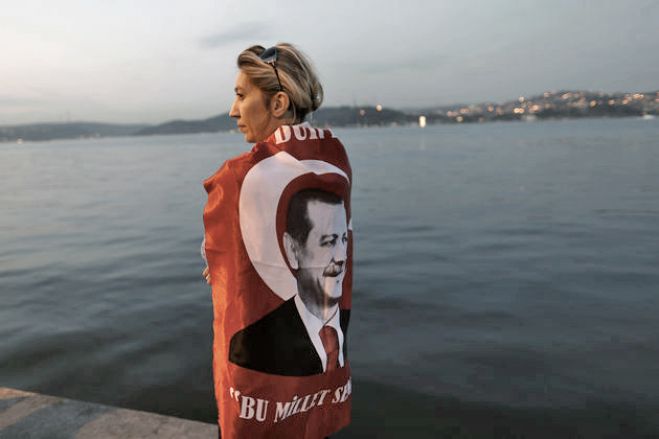 &Eta; Ά&gamma;&kappa;&upsilon;&rho;&alpha; &sigma;&epsilon; &kappa;&rho;ί&sigma;&iota;&mu;&omicron; &sigma;&tau;&alpha;&upsilon;&rho;&omicron;&delta;&rho;ό&mu;&iota;