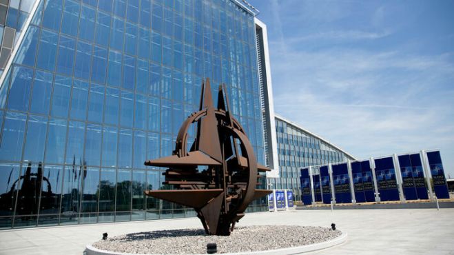 75 &chi;&rho;ό&nu;&iota;&alpha; &Nu;&Alpha;&Tau;&Omicron; &kappa;&alpha;&iota; &Epsilon;&lambda;&lambda;ά&delta;&alpha;