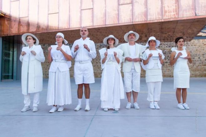 &Delta;&rho;ά&sigma;&eta; &mu;&epsilon; &kappa;&alpha;&lambda;&lambda;&iota;&tau;έ&chi;&nu;&epsilon;&sigmaf; &nu;&tau;&upsilon;&mu;έ&nu;&omicron;&upsilon;&sigmaf; &sigma;&tau;&alpha; &lambda;&epsilon;&upsilon;&kappa;ά &alpha;&pi;ό &tau;&omicron; &Pi;ά&phi;&omicron;&sigmaf; 2017