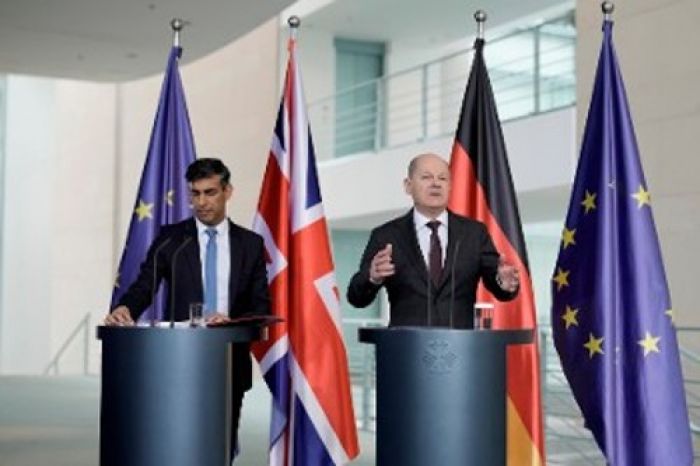 &Pi;ό&lambda;&epsilon;&mu;&omicron;&sigmaf; &sigma;&tau;&eta;&nu; &Omicron;&upsilon;&kappa;&rho;&alpha;&nu;ί&alpha;: &Tau;&omicron; &alpha;&sigma;&tau;&rho;&omicron;&nu;&omicron;&mu;&iota;&kappa;ό &pi;&omicron;&sigma;ό &tau;&omega;&nu; 98 &delta;&iota;&sigmaf; &epsilon;&upsilon;&rho;ώ έ&chi;&epsilon;&iota; &delta;&alpha;&pi;&alpha;&nu;ή&sigma;&epsilon;&iota; &eta; &Epsilon;&Epsilon; &kappa;&alpha;&tau;ά &tau;&eta;&sigmaf; &Rho;&omega;&sigma;ί&alpha;&sigmaf;