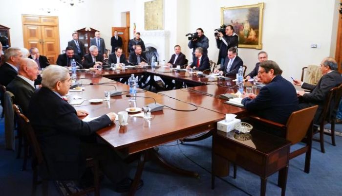 &Kappa;&alpha;&theta;&eta;&mu;&epsilon;&rho;&iota;&nu;ή &eta; &delta;&iota;&alpha;&beta;&omicron;ύ&lambda;&epsilon;&upsilon;&sigma;&eta; &tau;&omicron;&upsilon; &Pi;&tau;&Delta; &mu;&epsilon; &tau;&omicron;&upsilon;&sigmaf; &alpha;&rho;&chi;&eta;&gamma;&omicron;ύ&sigmaf; &tau;&omega;&nu; &kappa;&omicron;&mu;&mu;ά&tau;&omega;&nu; &sigma;&tau;&eta; &Gamma;&epsilon;&nu;&epsilon;ύ&eta;