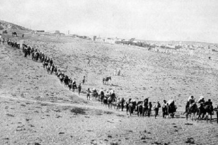 19 &Mu;&Alpha;&Eta; - &Mu;&Epsilon;&Rho;&Alpha; &Mu;&Nu;&Eta;&Mu;&Eta;&Sigma;: &Epsilon;&pi;ί&kappa;&alpha;&iota;&rho;&alpha; ό&sigma;&omicron; &pi;&omicron;&tau;έ &tau;&alpha; &delta;&iota;&delta;ά&gamma;&mu;&alpha;&tau;&alpha; &alpha;&pi;' &tau;&eta; &Gamma;&epsilon;&nu;&omicron;&kappa;&tau;&omicron;&nu;ί&alpha; &tau;&omega;&nu; &Pi;&omicron;&nu;&tau;ί&omega;&nu;