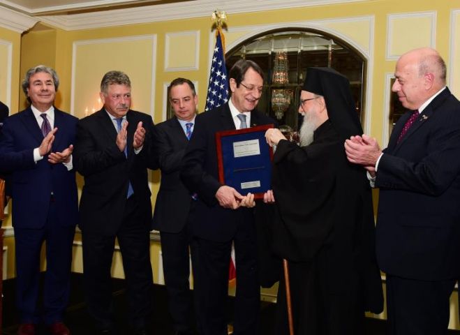 &Alpha;&pi;&omicron;&phi;&alpha;&sigma;&iota;&sigma;&mu;έ&nu;&omicron;&sigmaf; &nu;&alpha; &tau;&epsilon;&rho;&mu;&alpha;&tau;ί&sigma;&epsilon;&iota; &tau;&eta;&nu; &alpha;&pi;&alpha;&rho;ά&delta;&epsilon;&kappa;&tau;&eta; &tau;&rho;&alpha;&gamma;&omega;&delta;ί&alpha; &tau;&eta;&sigmaf; &Kappa;ύ&pi;&rho;&omicron;&upsilon; &kappa;&alpha;&iota; &tau;&omicron;&upsilon; &lambda;&alpha;&omicron;ύ &tau;&eta;&sigmaf;