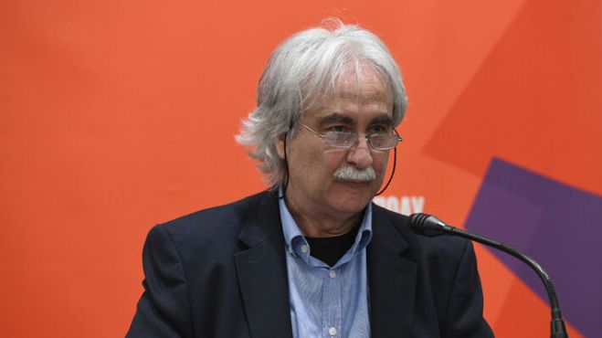 &Mu;&epsilon; &tau;&omicron; &Kappa;&Kappa;&Epsilon; &gamma;&iota;&alpha; &tau;&eta; &zeta;&omega;ή &pi;&omicron;&upsilon; &mu;&alpha;&sigmaf; &alpha;&xi;ί&zeta;&epsilon;&iota; - &Gamma;&iota;&alpha; &tau;&eta;&nu; &Epsilon;&lambda;&lambda;ά&delta;&alpha; &kappa;&alpha;&iota; &tau;&eta;&nu; &Epsilon;&upsilon;&rho;ώ&pi;&eta; &tau;&omicron;&upsilon; &sigma;&omicron;&sigma;&iota;&alpha;&lambda;&iota;&sigma;&mu;&omicron;ύ