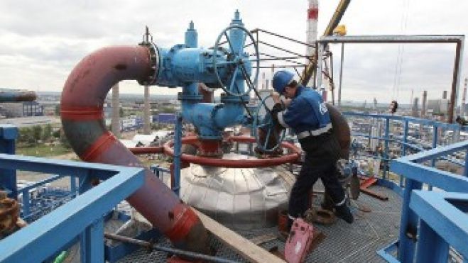 &Eta; &Gamma;&epsilon;&rho;&mu;&alpha;&nu;ί&alpha; &alpha;&nu;&alpha;&lambda;&alpha;&mu;&beta;ά&nu;&epsilon;&iota; &tau;&eta;&nu; &laquo;&kappa;&eta;&delta;&epsilon;&mu;&omicron;&nu;ί&alpha;&raquo; &tau;&eta;&sigmaf; &theta;&upsilon;&gamma;&alpha;&tau;&rho;&iota;&kappa;ή&sigmaf; &tau;&eta;&sigmaf; &laquo;Gazprom&raquo;