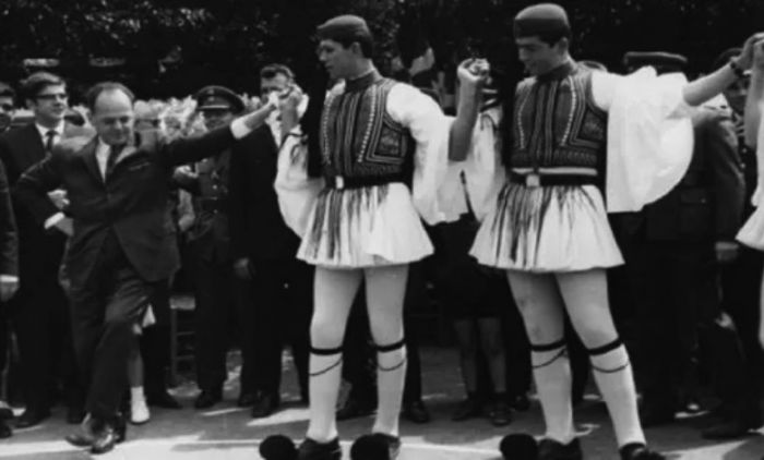 21&eta; &Alpha;&pi;&rho;&iota;&lambda;ί&omicron;&upsilon;- &Chi;&omicron;ύ&nu;&tau;&alpha; &kappa;&alpha;&theta;&alpha;&rho;&mu;ά&tau;&omega;&nu;, &eta;&lambda;&iota;&theta;ί&omega;&nu; &kappa;&alpha;&iota; &lambda;&alpha;&mu;&omicron;&gamma;&iota;ώ&nu;