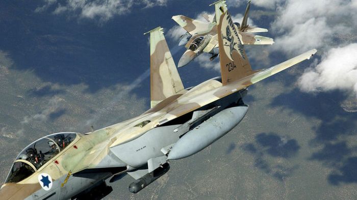 &Kappa;&omicron;&mu;&mu;&omicron;&upsilon;&nu;&iota;&sigma;&tau;&iota;&kappa;ή &Pi;&rho;&omega;&tau;&omicron;&beta;&omicron;&upsilon;&lambda;ί&alpha;: &Beta;&alpha;&theta;&alpha;ί&nu;&epsilon;&iota; &eta; &epsilon;&mu;&pi;&lambda;&omicron;&kappa;ή &tau;&eta;&sigmaf; &Kappa;ύ&pi;&rho;&omicron;&upsilon; &sigma;&tau;&omicron;&upsilon;&sigmaf; &Nu;&Alpha;&Tau;&Omicron;ϊ&kappa;&omicron;ύ&sigmaf; &sigma;&chi;&epsilon;&delta;&iota;&alpha;&sigma;&mu;&omicron;ύ&sigmaf;