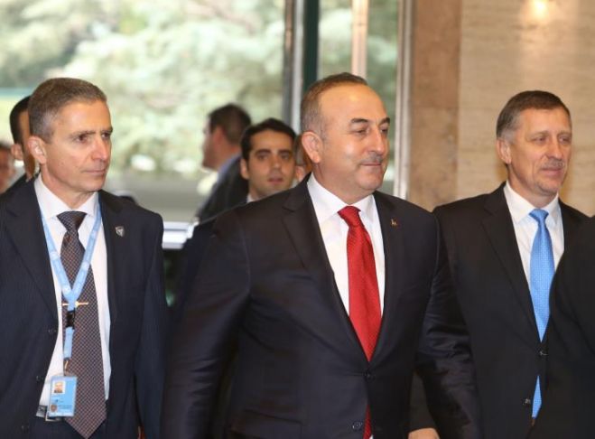 &Tau;&sigma;&alpha;&beta;&omicron;ύ&sigma;&omicron;&gamma;&lambda;&omicron;&upsilon;: &Nu;&alpha; &mu;&eta;&nu; &chi;&alpha;&theta;&epsilon;ί &eta; &epsilon;&upsilon;&kappa;&alpha;&iota;&rho;ί&alpha; &sigma;&tau;&omicron; &Kappa;&upsilon;&pi;&rho;&iota;&alpha;&kappa;ό