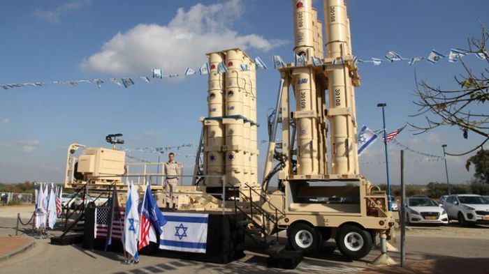 &Eta;&Pi;&Alpha;: &laquo;&Mu;έ&gamma;&alpha;&sigmaf; &chi;&omicron;&rho;&eta;&gamma;ό&sigmaf;&raquo; &tau;&eta;&sigmaf; &gamma;&epsilon;&nu;&omicron;&kappa;&tau;&omicron;&nu;ί&alpha;&sigmaf; &tau;&omega;&nu; &Pi;&alpha;&lambda;&alpha;&iota;&sigma;&tau;&iota;&nu;ί&omega;&nu;