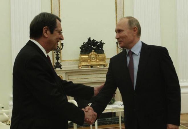 &Delta;&iota;ά&sigma;&kappa;&epsilon;&psi;&eta; &gamma;&iota;&alpha; &tau;&eta;&nu; &Kappa;ύ&pi;&rho;&omicron; &mu;&epsilon; &tau;&eta; &sigma;&upsilon;&mu;&mu;&epsilon;&tau;&omicron;&chi;ή &kappa;&alpha;&iota; &tau;&omega;&nu; &pi;έ&nu;&tau;&epsilon; &mu;&omicron;&nu;ί&mu;&omega;&nu; &mu;&epsilon;&lambda;ώ&nu; &Sigma;&upsilon;&mu;&beta;&omicron;&upsilon;&lambda;ί&omicron;&upsilon; &Alpha;&sigma;&phi;&alpha;&lambda;&epsilon;ί&alpha;&sigmaf;