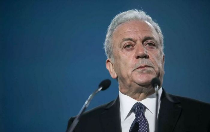 Politico: &Epsilon;&pi;&epsilon;ί&gamma;&omicron;&upsilon;&sigma;&alpha; έ&rho;&epsilon;&upsilon;&nu;&alpha; &tau;&eta;&sigmaf; &Kappa;&omicron;&mu;&iota;&sigma;&iota;ό&nu; &gamma;&iota;&alpha; &tau;&omicron;&nu; &Alpha;&beta;&rho;&alpha;&mu;ό&pi;&omicron;&upsilon;&lambda;&omicron;