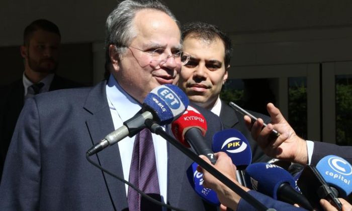 &Delta;&iota;ά&sigma;&kappa;&epsilon;&psi;&eta; &gamma;&iota;&alpha; &Kappa;&upsilon;&pi;&rho;&iota;&alpha;&kappa;ό: &Delta;ύ&omicron; &omicron;&mu;ά&delta;&epsilon;&sigmaf; &epsilon;&rho;&gamma;&alpha;&sigma;ί&alpha;&sigmaf; &gamma;&iota;&alpha; &alpha;&sigma;&phi;ά&lambda;&epsilon;&iota;&alpha; &kappa;&alpha;&iota; &alpha;&pi;&omicron;&mu;ά&kappa;&rho;&upsilon;&nu;&sigma;&eta; &sigma;&tau;&rho;&alpha;&tau;&epsilon;&upsilon;&mu;ά&tau;&omega;&nu;
