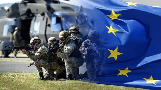 &Lambda;ό&mu;&pi;&iota; &gamma;&iota;&alpha; &tau;&omicron;&nu; &pi;ό&lambda;&epsilon;&mu;&omicron;: &Eta; &sigma;&tau;&rho;&alpha;&tau;&iota;&omega;&tau;&iota;&kappa;&omicron;&pi;&omicron;ί&eta;&sigma;&eta; &tau;&eta;&sigmaf; &Epsilon;&Epsilon;