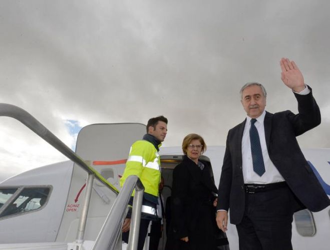 &Kappa;&alpha;&theta;&rsquo; &omicron;&delta;ό&nu; &pi;&rho;&omicron;&sigmaf; &Nu;έ&alpha; &Upsilon;ό&rho;&kappa;&eta; &omicron; &kappa;&alpha;&tau;&omicron;&chi;&iota;&kappa;ό&sigmaf; &eta;&gamma;έ&tau;&eta;&sigmaf;
