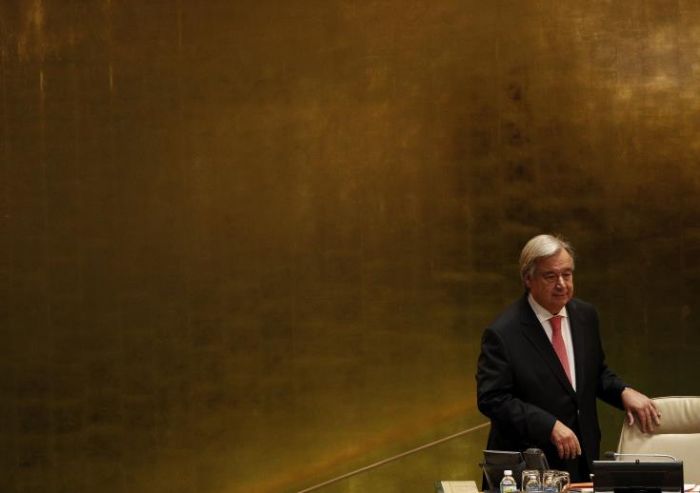 &Omicron; &Alpha;&nu;&tau;ό&nu;&iota;&omicron; &Gamma;&kappa;&omicron;&upsilon;&tau;έ&rho;&epsilon;&sigmaf; &pi;&rho;&omicron;&epsilon;&iota;&delta;&omicron;&pi;&omicron;&iota;&epsilon;ί &gamma;&iota;&alpha; &tau;&omicron;&nu; &kappa;ί&nu;&delta;&upsilon;&nu;&omicron; &epsilon;&nu;ό&sigmaf; &pi;&omicron;&lambda;έ&mu;&omicron;&upsilon; &mu;&epsilon; &tau;&eta; &Beta;ό&rho;&epsilon;&iota;&alpha; &Kappa;&omicron;&rho;έ&alpha;