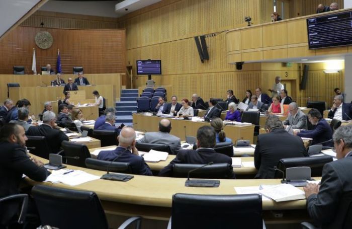 &Eta; &Beta;&omicron;&upsilon;&lambda;ή &epsilon;&nu;έ&kappa;&rho;&iota;&nu;&epsilon; &tau;&eta;&nu; &epsilon;&gamma;&gamma;ύ&eta;&sigma;&eta; &gamma;&iota;&alpha; &tau;&eta; &sigma;&upsilon;&mu;&phi;&omega;&nu;ί&alpha; &epsilon;&xi;&alpha;&gamma;&omicron;&rho;ά&sigmaf; &tau;&eta;&sigmaf; &Sigma;&Kappa;&Tau;