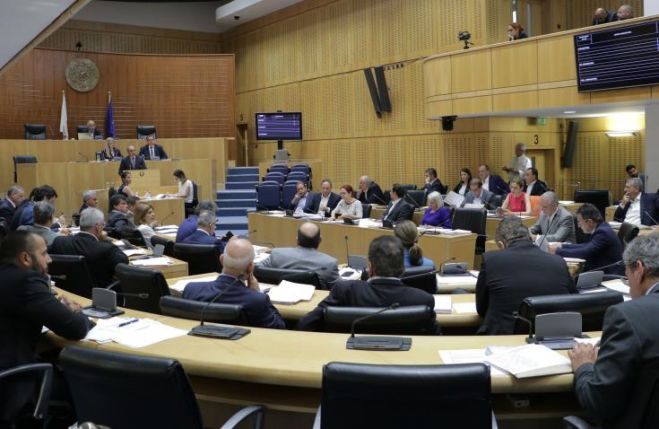&Eta; &Beta;&omicron;&upsilon;&lambda;ή &epsilon;&nu;έ&kappa;&rho;&iota;&nu;&epsilon; &tau;&eta;&nu; &epsilon;&gamma;&gamma;ύ&eta;&sigma;&eta; &gamma;&iota;&alpha; &tau;&eta; &sigma;&upsilon;&mu;&phi;&omega;&nu;ί&alpha; &epsilon;&xi;&alpha;&gamma;&omicron;&rho;ά&sigmaf; &tau;&eta;&sigmaf; &Sigma;&Kappa;&Tau;
