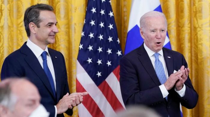 &Sigma;&upsilon;&nu;ά&nu;&tau;&eta;&sigma;&eta; &Mu;&eta;&tau;&sigma;&omicron;&tau;ά&kappa;&eta; - &Mu;&pi;ά&iota;&nu;&tau;&epsilon;&nu;: &Epsilon;&nu;&iota;&sigma;&chi;ύ&epsilon;&tau;&alpha;&iota; &eta; &epsilon;&mu;&pi;&lambda;&omicron;&kappa;ή &tau;&eta;&sigmaf; &Epsilon;&lambda;&lambda;ά&delta;&alpha;&sigmaf; &sigma;&tau;&omicron;&nu; &pi;ό&lambda;&epsilon;&mu;&omicron; &kappa;&alpha;&iota; &sigma;&tau;&omicron;&nu; &epsilon;&nu;&epsilon;&rho;&gamma;&epsilon;&iota;&alpha;&kappa;ό &sigma;&chi;&epsilon;&delta;&iota;&alpha;&sigma;&mu;ό &tau;&omega;&nu; &Eta;&Pi;&Alpha;