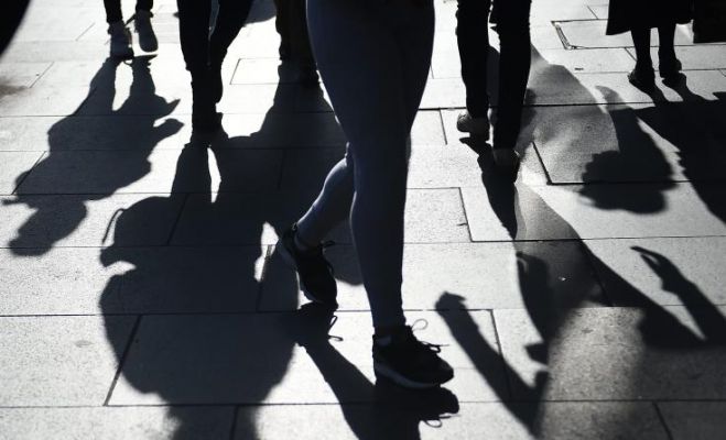 &Pi;ά&tau;&omicron; &eta; &Kappa;ύ&pi;&rho;&omicron;&sigmaf; &sigma;&tau;&omicron; &gamma;&epsilon;&nu;&iota;&kappa;ό &pi;&omicron;&sigma;&omicron;&sigma;&tau;ό &alpha;&pi;&alpha;&sigma;&chi;ό&lambda;&eta;&sigma;&eta;&sigmaf; &pi;&lambda;&eta;&theta;&upsilon;&sigma;&mu;&omicron;ύ 20-64 &chi;&rho;&omicron;&nu;ώ&nu;