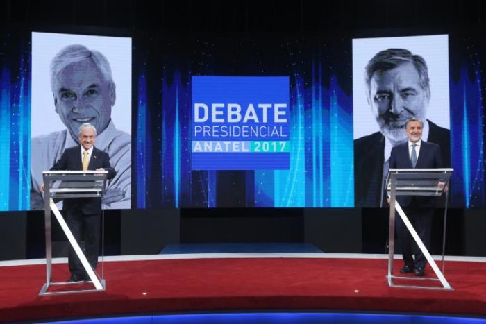 &Omicron;&iota; &Chi;&iota;&lambda;&iota;&alpha;&nu;&omicron;ί &sigma;ή&mu;&epsilon;&rho;&alpha; &sigma;&tau;&iota;&sigmaf; &kappa;ά&lambda;&pi;&epsilon;&sigmaf;