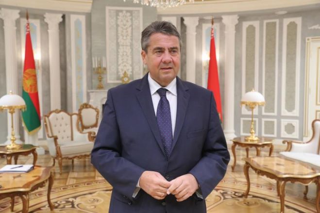 &Sigma;&epsilon;&nu;ά&rho;&iota;&alpha; &phi;έ&rho;&omicron;&upsilon;&nu; &tau;&omicron; &Zeta;ί&gamma;&kappa;&mu;&alpha;&rho; &Gamma;&kappa;ά&mu;&pi;&rho;&iota;&epsilon;&lambda; &omega;&sigmaf; &nu;έ&omicron; &Upsilon;&pi;&omicron;&upsilon;&rho;&gamma;ό &Omicron;&iota;&kappa;&omicron;&nu;&omicron;&mu;&iota;&kappa;ώ&nu; &tau;&eta;&sigmaf; &Gamma;&epsilon;&rho;&mu;&alpha;&nu;ί&alpha;&sigmaf;