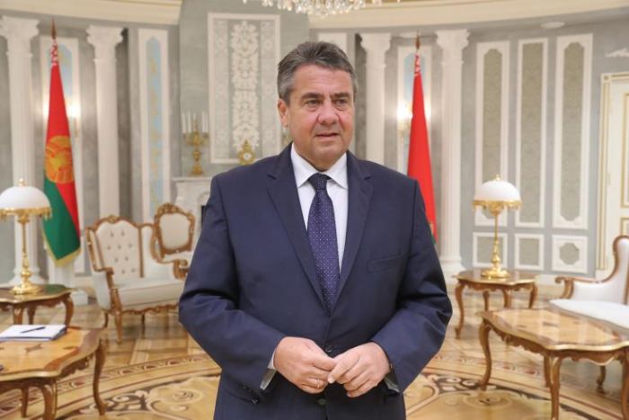 &Sigma;&epsilon;&nu;ά&rho;&iota;&alpha; &phi;έ&rho;&omicron;&upsilon;&nu; &tau;&omicron; &Zeta;ί&gamma;&kappa;&mu;&alpha;&rho; &Gamma;&kappa;ά&mu;&pi;&rho;&iota;&epsilon;&lambda; &omega;&sigmaf; &nu;έ&omicron; &Upsilon;&pi;&omicron;&upsilon;&rho;&gamma;ό &Omicron;&iota;&kappa;&omicron;&nu;&omicron;&mu;&iota;&kappa;ώ&nu; &tau;&eta;&sigmaf; &Gamma;&epsilon;&rho;&mu;&alpha;&nu;ί&alpha;&sigmaf;