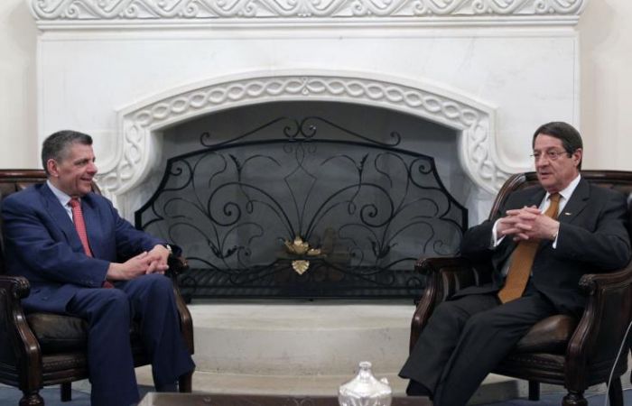 &Eta; &epsilon;&pi;ί&lambda;&upsilon;&sigma;&eta; &tau;&omicron;&upsilon; &Kappa;&upsilon;&pi;&rho;&iota;&alpha;&kappa;&omicron;ύ, &theta;έ&mu;&alpha; ύ&psi;&iota;&sigma;&tau;&eta;&sigmaf; &pi;&rho;&omicron;&tau;&epsilon;&rho;&alpha;&iota;ό&tau;&eta;&tau;&alpha;&sigmaf;