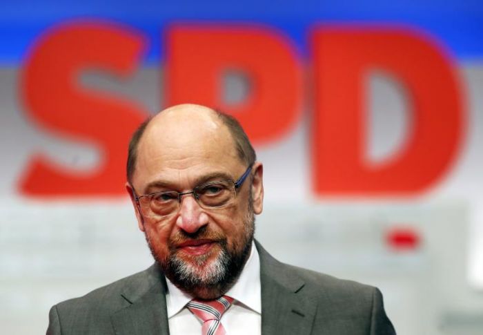 &Sigma;&omicron;&upsilon;&lambda;&tau;&sigmaf;: &Mu;&epsilon;&tau;&alpha;&tau;&rho;&omicron;&pi;ή &tau;&eta;&sigmaf; &Epsilon;&Epsilon; &sigma;&epsilon; &Eta;&nu;&omega;&mu;έ&nu;&epsilon;&sigmaf; &Pi;&omicron;&lambda;&iota;&tau;&epsilon;ί&epsilon;&sigmaf; &tau;&eta;&sigmaf; &Epsilon;&upsilon;&rho;ώ&pi;&eta;&sigmaf; &mu;έ&chi;&rho;&iota; &tau;&omicron; 2025...