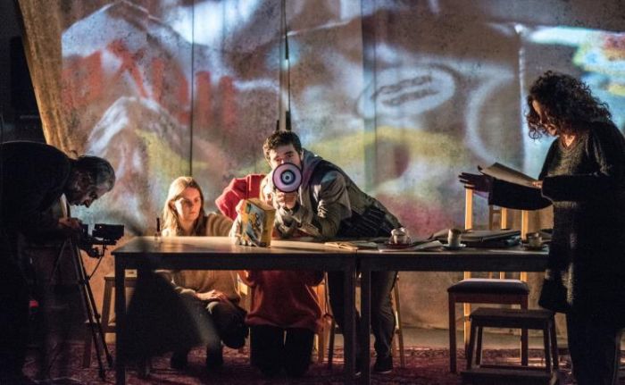 &Tau;&omicron; &Pi;ά&phi;&omicron;&sigmaf; 2017 &pi;&alpha;&rho;&omicron;&upsilon;&sigma;&iota;ά&zeta;&epsilon;&iota; &tau;&iota;&sigmaf; &ldquo;&Alpha;&pi;&alpha;&gamma;&omicron;&rho;&epsilon;&upsilon;&mu;έ&nu;&epsilon;&sigmaf; &Iota;&sigma;&tau;&omicron;&rho;ί&epsilon;&sigmaf;&rdquo;