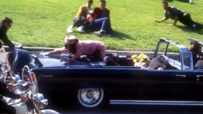 &Eta; &delta;&omicron;&lambda;&omicron;&phi;&omicron;&nu;ί&alpha; &tau;&omicron;&upsilon; &Tau;&zeta;&omicron;&nu; &Kappa;έ&nu;&epsilon;&nu;&tau;&iota;