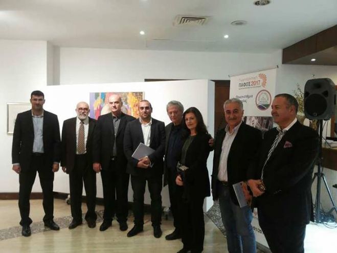 Έ&kappa;&theta;&epsilon;&sigma;&eta; &Zeta;&omega;&gamma;&rho;&alpha;&phi;&iota;&kappa;ή&sigmaf; &Gamma;&iota;ά&nu;&nu;&eta; &Psi;&upsilon;&chi;&omicron;&pi;&alpha;ί&delta;&eta; &sigma;&tau;&eta;&nu; &Pi;ά&phi;&omicron;