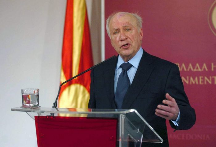 &Nu;ί&mu;&iota;&tau;&sigmaf;: &Omicron;&iota; &pi;&rho;&omicron;&tau;ά&sigma;&epsilon;&iota;&sigmaf; &pi;&omicron;&upsilon; &kappa;&alpha;&tau;έ&theta;&epsilon;&sigma;&epsilon; &gamma;&iota;&alpha; &tau;&eta;&nu; &omicron;&nu;&omicron;&mu;&alpha;&sigma;ί&alpha; &tau;&eta;&sigmaf; &Pi;&Gamma;&Delta;&Mu;