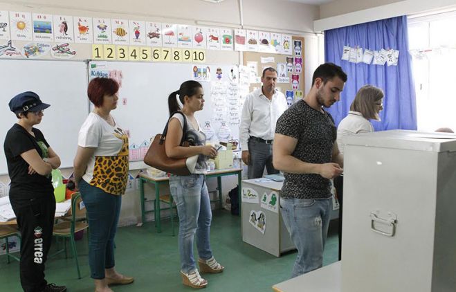 550.593 &omicron;&iota; &epsilon;&kappa;&lambda;&omicron;&gamma;&epsilon;ί&sigmaf; &mu;&epsilon; &delta;&iota;&kappa;&alpha;ί&omega;&mu;&alpha; &psi;ή&phi;&omicron;&upsilon; &sigma;&tau;&iota;&sigmaf; &pi;&rho;&omicron;&epsilon;&delta;&rho;&iota;&kappa;έ&sigmaf; &epsilon;&kappa;&lambda;&omicron;&gamma;έ&sigmaf;