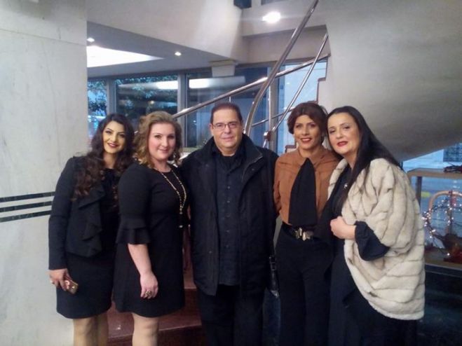 &Sigma;&epsilon; &Alpha;&theta;ή&nu;&alpha; &kappa;&alpha;&iota; &Delta;ή&mu;&omicron; &Sigma;&alpha;&lambda;&alpha;&mu;ί&nu;&alpha;&sigmaf; &omicron; &Pi;&alpha;&phi;ί&tau;&eta;&sigmaf; &mu;&omicron;&upsilon;&sigma;&iota;&kappa;&omicron;&sigma;&upsilon;&nu;&theta;έ&tau;&eta;&sigmaf; &Alpha;&nu;&delta;&rho;έ&alpha;&sigmaf; &Alpha;&rho;&tau;έ&mu;&eta;&sigmaf;