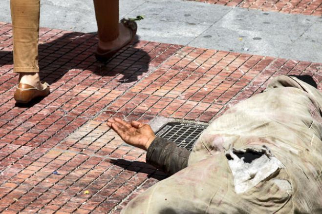 Έ&nu;&alpha;&sigmaf; &sigma;&tau;&omicron;&upsilon;&sigmaf; 70 &Alpha;&theta;&eta;&nu;&alpha;ί&omicron;&upsilon;&sigmaf; &epsilon;ί&nu;&alpha;&iota; ά&sigma;&tau;&epsilon;&gamma;&omicron;&sigmaf;!