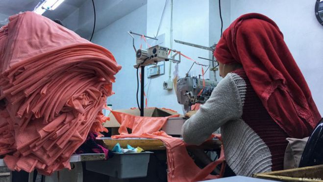 &Tau;&omicron;&upsilon;&rho;&kappa;ί&alpha;: &Pi;&rho;&omicron;&sigma;&phi;&upsilon;&gamma;ό&pi;&omicron;&upsilon;&lambda;&alpha; &delta;&omicron;&upsilon;&lambda;&epsilon;ύ&omicron;&upsilon;&nu; 12ώ&rho;&alpha; &gamma;&iota;&alpha; 5 &epsilon;&upsilon;&rho;ώ &tau;&eta; &mu;έ&rho;&alpha;&hellip;