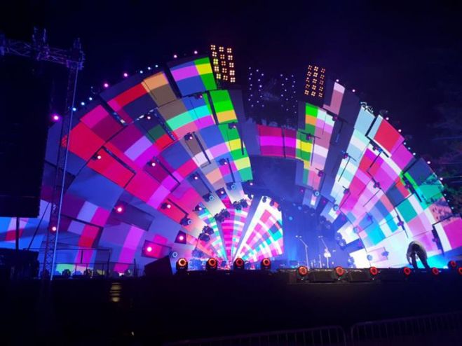 &Sigma;&tau;&iota;&gamma;&mu;έ&sigmaf; &sigma;&upsilon;&gamma;&kappa;ί&nu;&eta;&sigma;&eta;&sigmaf; &sigma;&tau;&omicron; &pi;&omicron;&lambda;&upsilon;&theta;έ&alpha;&mu;&alpha; &tau;&eta;&sigmaf; &lambda;ή&xi;&eta;&sigmaf; &tau;&omicron;&upsilon; &Pi;ά&phi;&omicron;&sigmaf; 2017