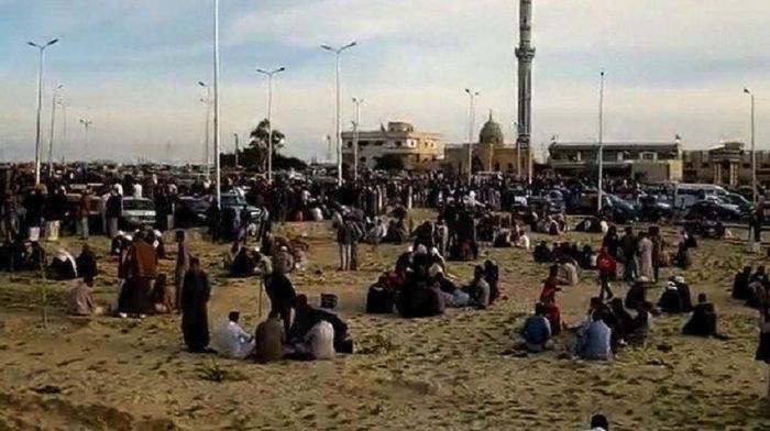 &Tau;&omicron;&upsilon;&sigmaf; 305 έ&phi;&theta;&alpha;&sigma;&alpha;&nu; &omicron;&iota; &nu;&epsilon;&kappa;&rho;&omicron;ί &alpha;&pi;ό &tau;&eta; &chi;&theta;&epsilon;&sigma;&iota;&nu;ή &epsilon;&pi;ί&theta;&epsilon;&sigma;&eta; &sigma;&epsilon; &tau;έ&mu;&epsilon;&nu;&omicron;&sigmaf; &sigma;&tau;&omicron; &Sigma;&iota;&nu;ά