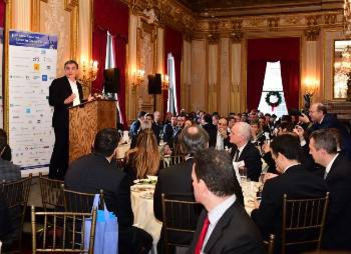 &Alpha;&nu;&alpha;&tau;&omicron;&lambda;&iota;&kappa;ή &Mu;&epsilon;&sigma;ό&gamma;&epsilon;&iota;&omicron;&sigmaf;: &Sigma;&tau;&alpha;&upsilon;&rho;&omicron;&delta;&rho;ό&mu;&iota; &alpha;&nu;&tau;&alpha;&gamma;&omega;&nu;&iota;&sigma;&tau;&iota;&kappa;ώ&nu; &sigma;&upsilon;&mu;&phi;&epsilon;&rho;ό&nu;&tau;&omega;&nu; &kappa;&alpha;&iota; &sigma;&chi;&epsilon;&delta;&iota;&alpha;&sigma;&mu;ώ&nu;