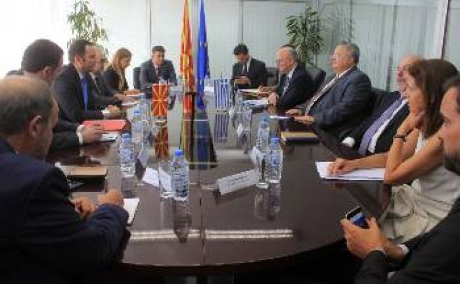 &Epsilon;&Lambda;&Lambda;&Alpha;&Delta;&Alpha; - &Pi;&Gamma;&Delta;&Mu;: &Epsilon;&nu;&tau;&alpha;&tau;&iota;&kappa;έ&sigmaf; &epsilon;&pi;&alpha;&phi;έ&sigmaf; &kappa;&alpha;&iota; &alpha;&pi;&omicron;&kappa;&alpha;&lambda;&upsilon;&pi;&tau;&iota;&kappa;έ&sigmaf; &delta;&eta;&lambda;ώ&sigma;&epsilon;&iota;&sigmaf;