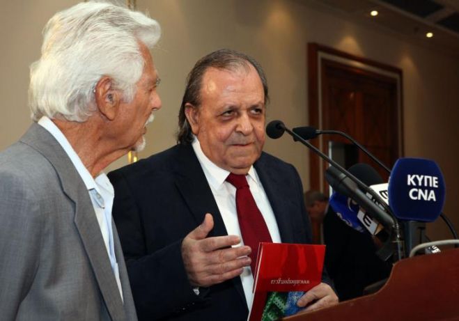 &Eta; &Delta;&iota;&epsilon;&theta;&nu;ή&sigmaf; &Omicron;&mu;&omicron;&sigma;&pi;&omicron;&nu;&delta;ί&alpha; &Delta;&eta;&mu;&omicron;&sigma;&iota;&omicron;&gamma;&rho;ά&phi;&omega;&nu; &kappa;&alpha;&tau;&alpha;&delta;&iota;&kappa;ά&zeta;&epsilon;&iota; &tau;&iota;&sigmaf; &alpha;&pi;&epsilon;&iota;&lambda;έ&sigmaf; &epsilon;&nu;&alpha;&nu;&tau;ί&omicron;&nu; &tau;&eta;&sigmaf; &laquo;&Alpha;&phi;&rho;ί&kappa;&alpha;&raquo;